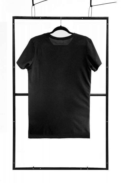 TSHRB004 - czarny T-shirt kształt regularny - rozmiary: S,M,L,XL,XXL